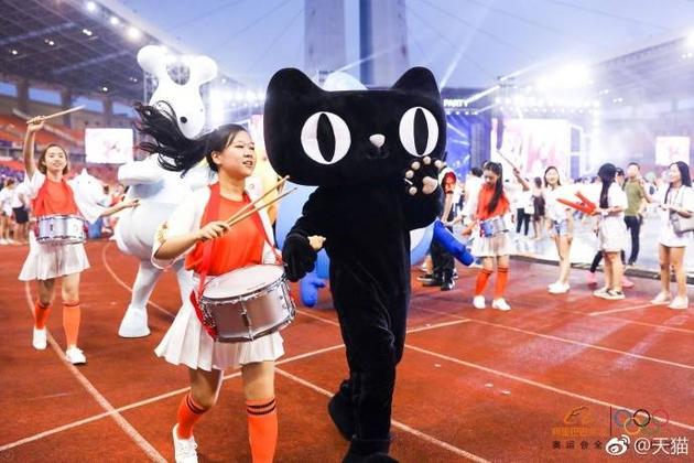 阿里年会:阿里的才是年会,你公司的只能叫大型聚餐活动