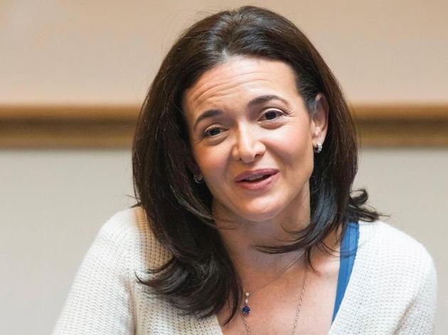 Facebook COO:公司准备增加一名黑人董事