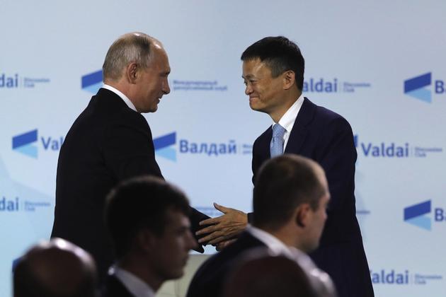 马云在俄罗斯讲述阿里巴巴故事 带去数字经济中国方案 人物 第1张-唔依唔客栈 普京邀马云参加瓦尔代国际辩论俱乐部年会同台演讲,盛赞阿里巴巴是“一家伟大公司”