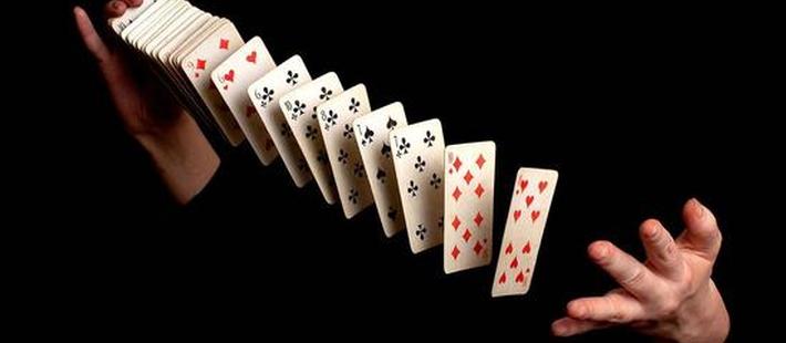 场景分期大洗牌:巨头离场,倒闭还是转型现金贷