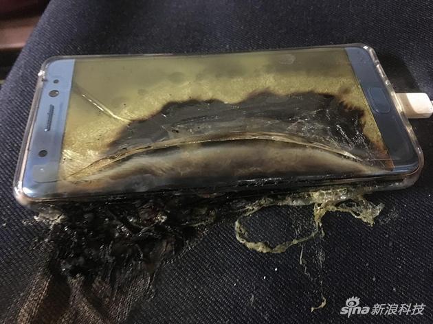 三星Note7爆炸现场