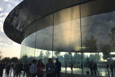 ƻ��Apple Park�ÿ�����Ͷһ����Ԫ�����ǰ���⿪��