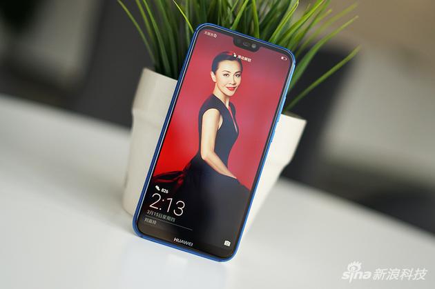 3e看看:HUAWEI nova 3e评测:在“刘海屏”的浪潮里寻找不同 HUAWEI nova 3e用上了“刘海屏”