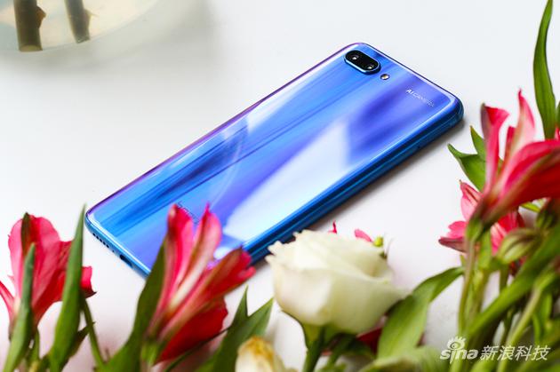 荣耀10手机评测:以荣耀的方式诠释 潮流 |荣耀