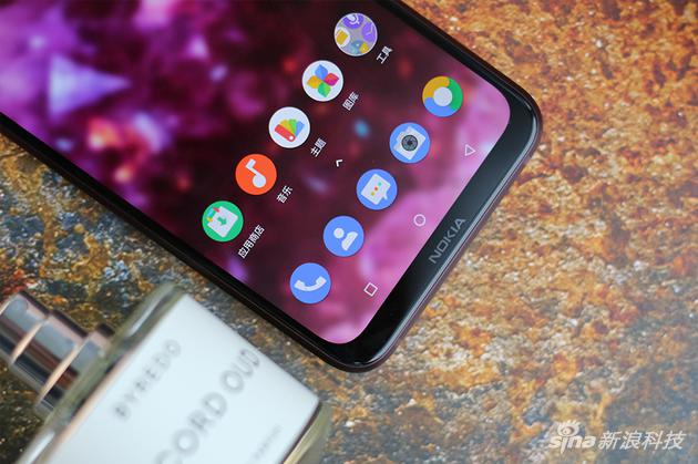 诺基亚X7评测:老朋友蔡司认证带着双摄回来了