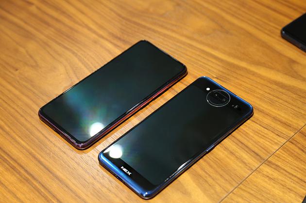 vivo NEX双面屏手机