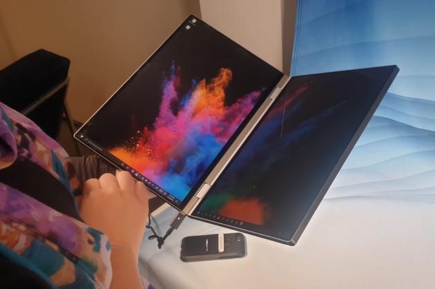 戴尔在CES上展示的概念机Concept Duet