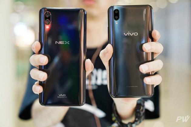 vivo NEX和vivo X21