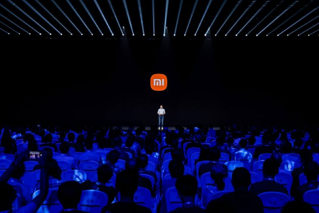 ȫᱡˣXiaomi MIX Fold 3۵ֻ 8999Ԫ