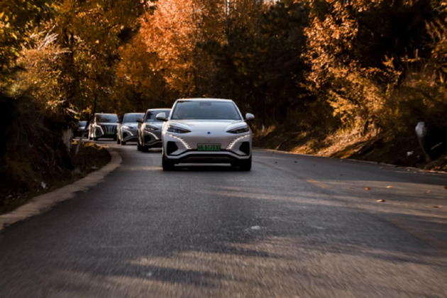 探秘比亚迪云辇,为何被称为“车身控制天花板”?