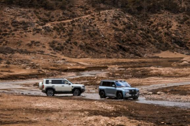 探秘比亚迪云辇,为何被称为“车身控制天花板”?