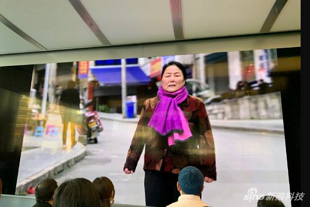 《一个桶》背后反映的母亲的那颗心