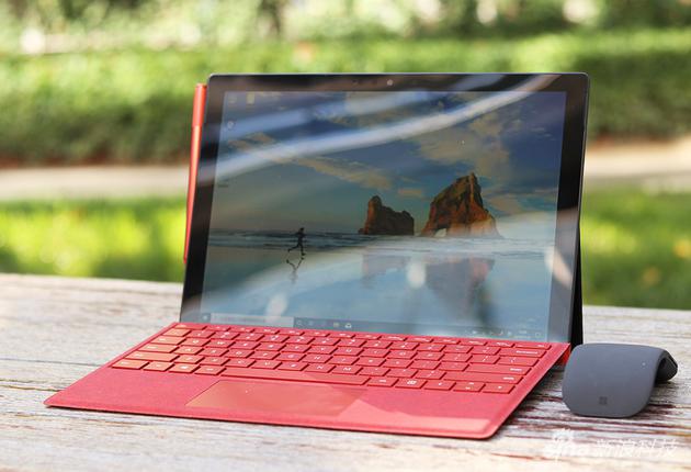 微软Surface Pro 7