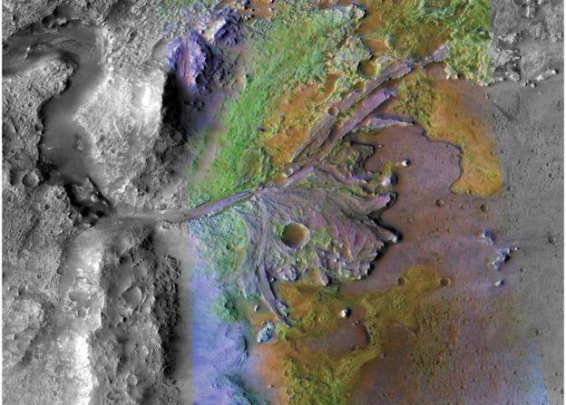 杰泽罗陨石坑呈现出很明显的水流活动痕迹