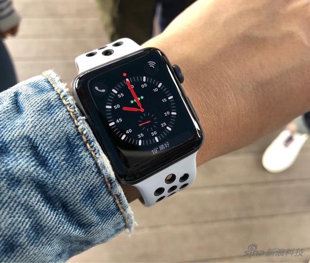 applewatch卡西欧表盘,applewatch卡西欧壁纸 蜂窝数据版apple watch特有的"探索者"表盘