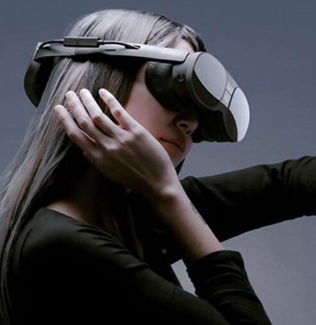 9888ԪHTC VIVE XRӢװ˫1920p Ȳε