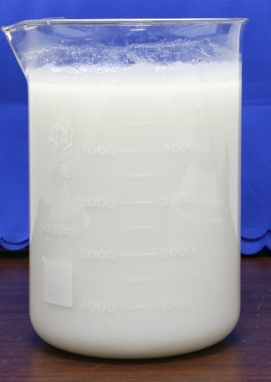 所制备的羟基磷灰石超长纳米线的水性浆料,呈现优质的白色,分散性好,是制造新型无机耐火纸的理想原料