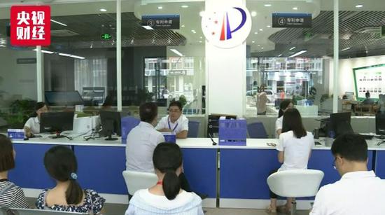 澳门太阳城2018网站·《微软飞行模拟》驾驶舱环境演示 实时动态,细节惊人
