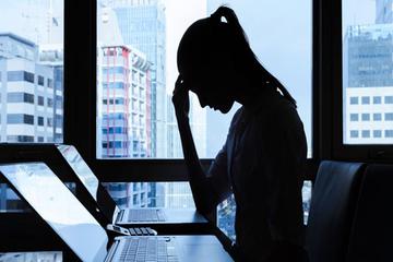 各平台性骚扰调查：知乎发不雅照，点评美食也被约