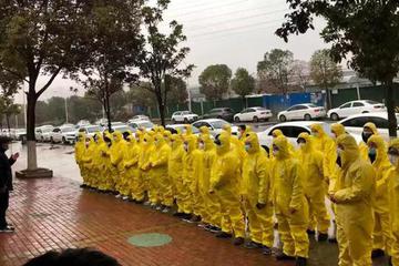 武汉“危情”17天：6000网约车司机穿越生死线