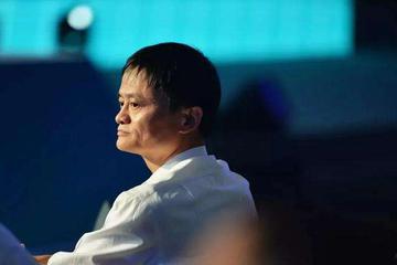 中国首富更替20年：互联网持续造梦，黄峥与马云拼身家