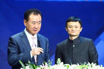 马云VS王健林：2020房地产仍占大半江山 互联网输了吗？