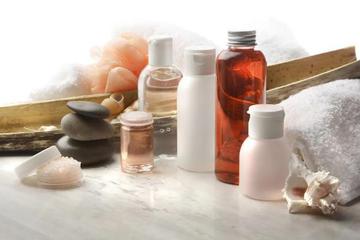 毛利70%的完美日记们，难逃替流量平台打工命运？