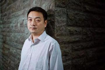 被百度抛弃的第二年，携程决定自己奶自己