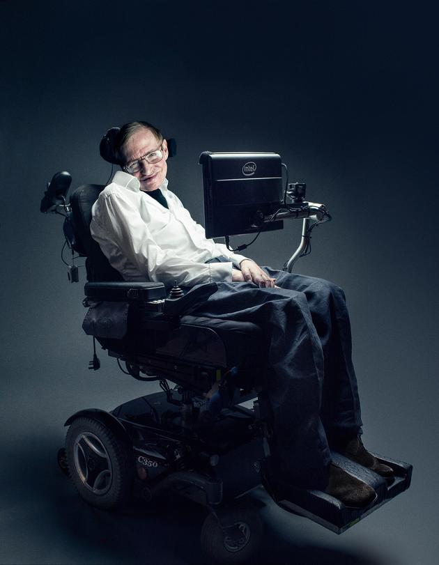 英特尔为霍金打造的高科技轮椅