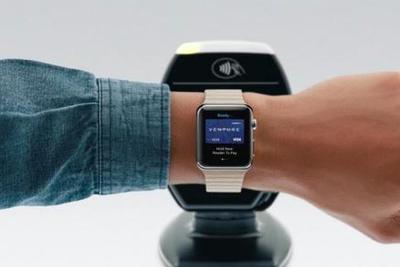 �����Ϻ�����ϵͳ��ʼ�ڲ�Apple Pay��