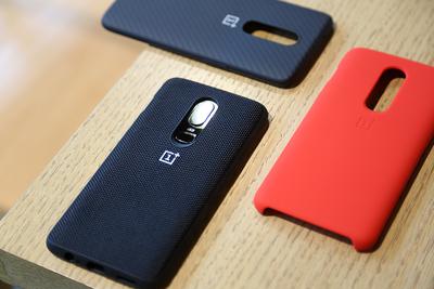 一加6评测:遇到坚果R1和小米MIX 2s以后你该