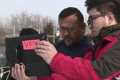 ������Ƭ��а��ѹ���������㱳��iPad Pro��������