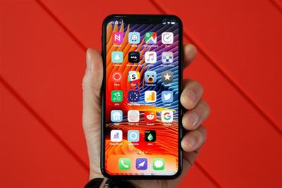 ��ý��¶iPhoneƭ���־磺�й���թ��ռ�ȴ�����