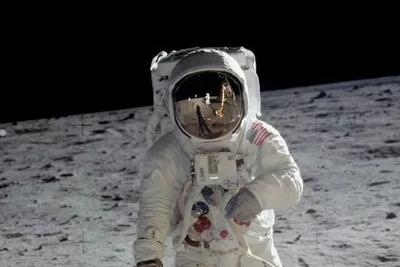 纪念人类登月50周年之——宇航服的变迁