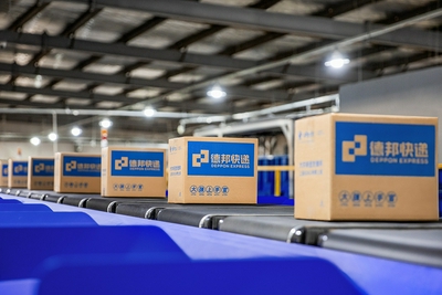 快递业“乱象”:顺丰不“顺”,德邦无“奈”