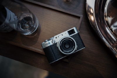 全画幅才专业？性能好价格更便宜的相机推荐