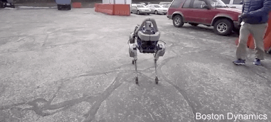 ▲波士顿动力机器人测试视频