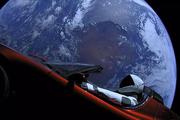 SpaceX马斯克光芒万丈背后，亚马逊贝佐斯的不服