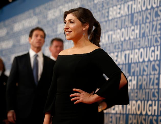 Mayim Hoya Bialik现身红毯