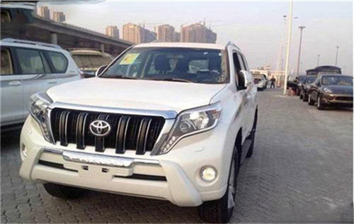 2017款丰田霸道2700 坚实耐用高性价比