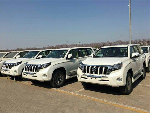 17款丰田霸道2700 九气囊七座劲爆优惠