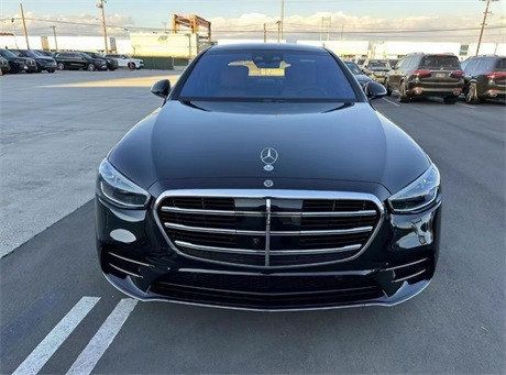 2023款奔驰S500天津港美版现车特价126万