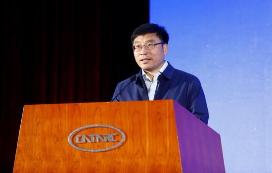 西青区委副书记、区长白凤祥为签约仪式致辞