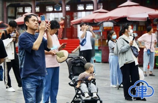  [Jinyun lens] Listen to Beijing Opera, visit the ancient street, enjoy the beautiful scenery... The cultural street is also wonderful