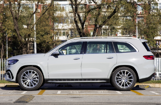 全新24款奔驰GLS450落地价格优惠出售