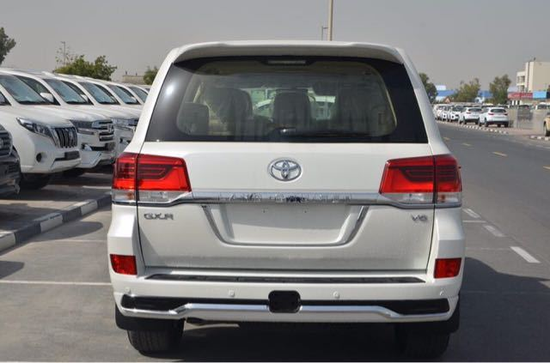 18款酷路泽4000中东版港口现车最新提车