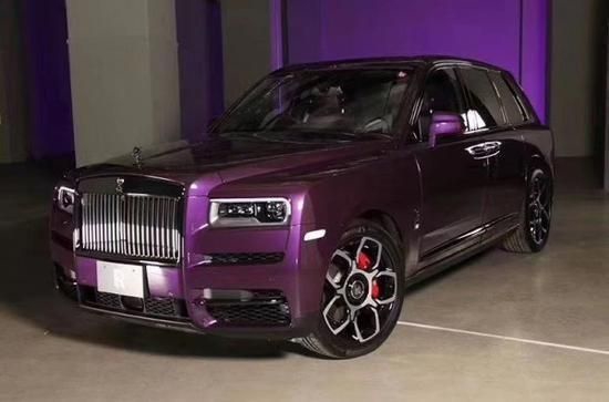 劳斯莱斯库里南BB版现车740万起售价格