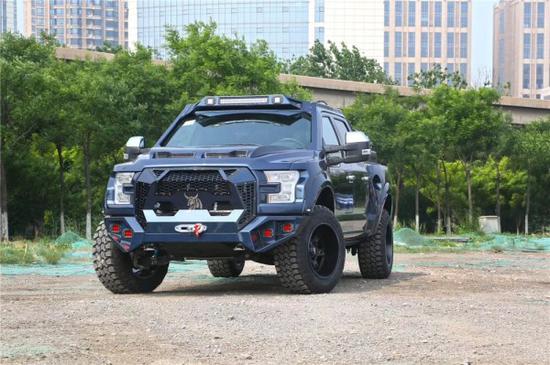 最新2018款福特猛禽皮卡f150霸气改装版