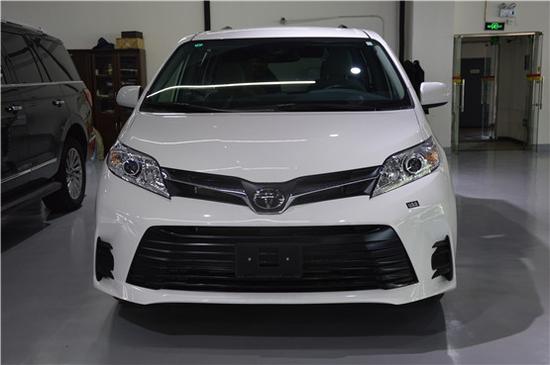 20款加版丰田塞纳四驱顶配现车报价详解