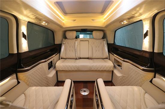 奔驰v260l商务车上海报价限时特价